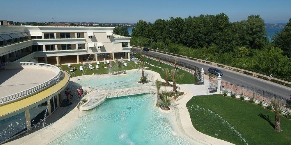 דסנזאנו דל גארדה Relais Du Lac מראה חיצוני תמונה