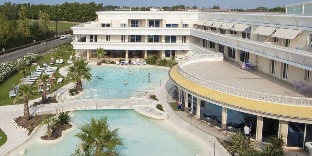 דסנזאנו דל גארדה Relais Du Lac מראה חיצוני תמונה
