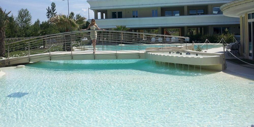 דסנזאנו דל גארדה Relais Du Lac מראה חיצוני תמונה