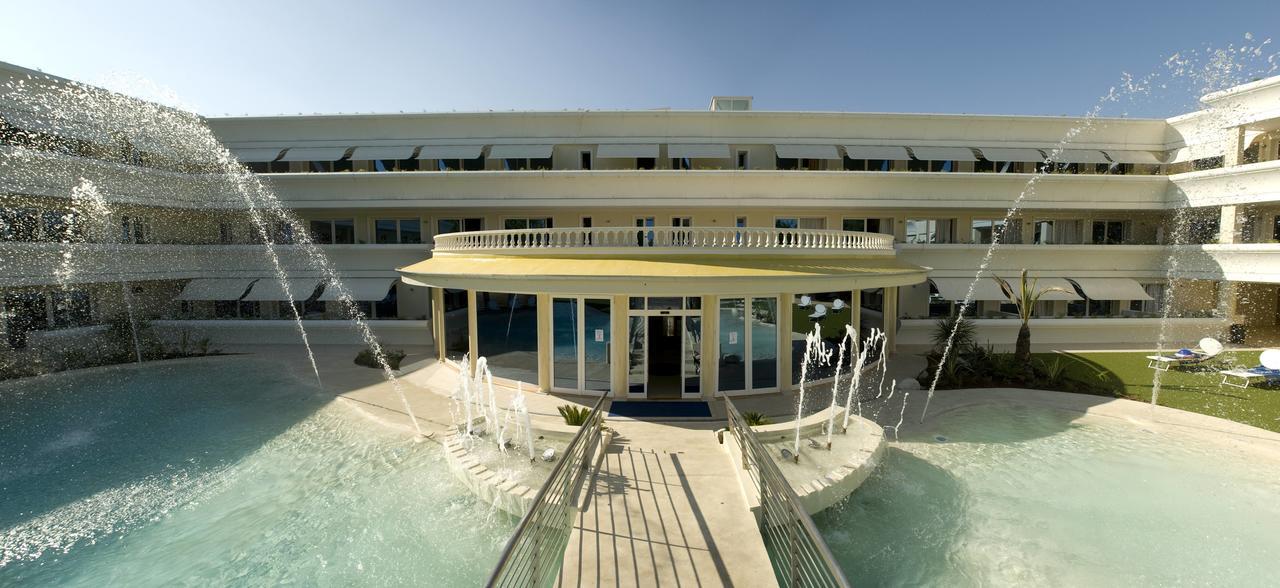 דסנזאנו דל גארדה Relais Du Lac מראה חיצוני תמונה