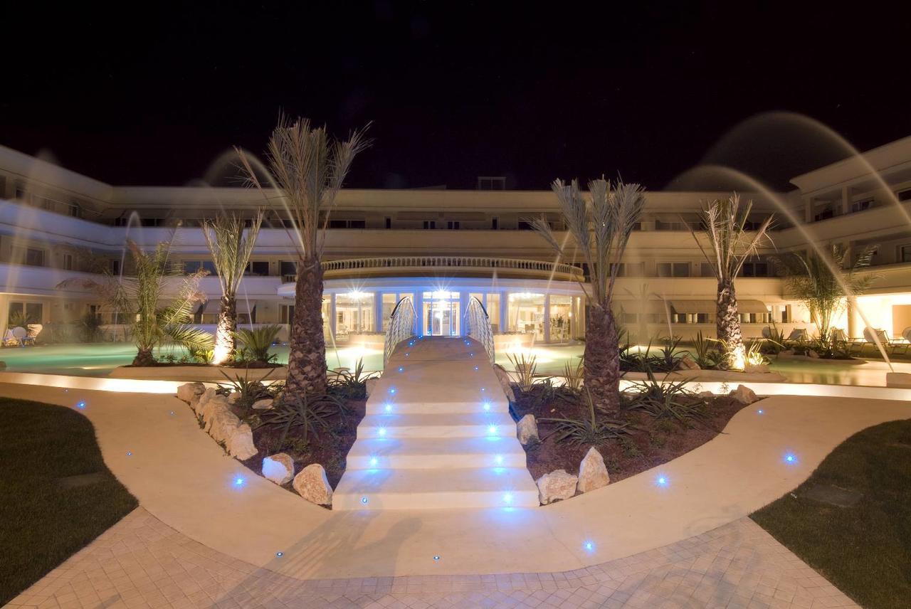דסנזאנו דל גארדה Relais Du Lac מראה חיצוני תמונה